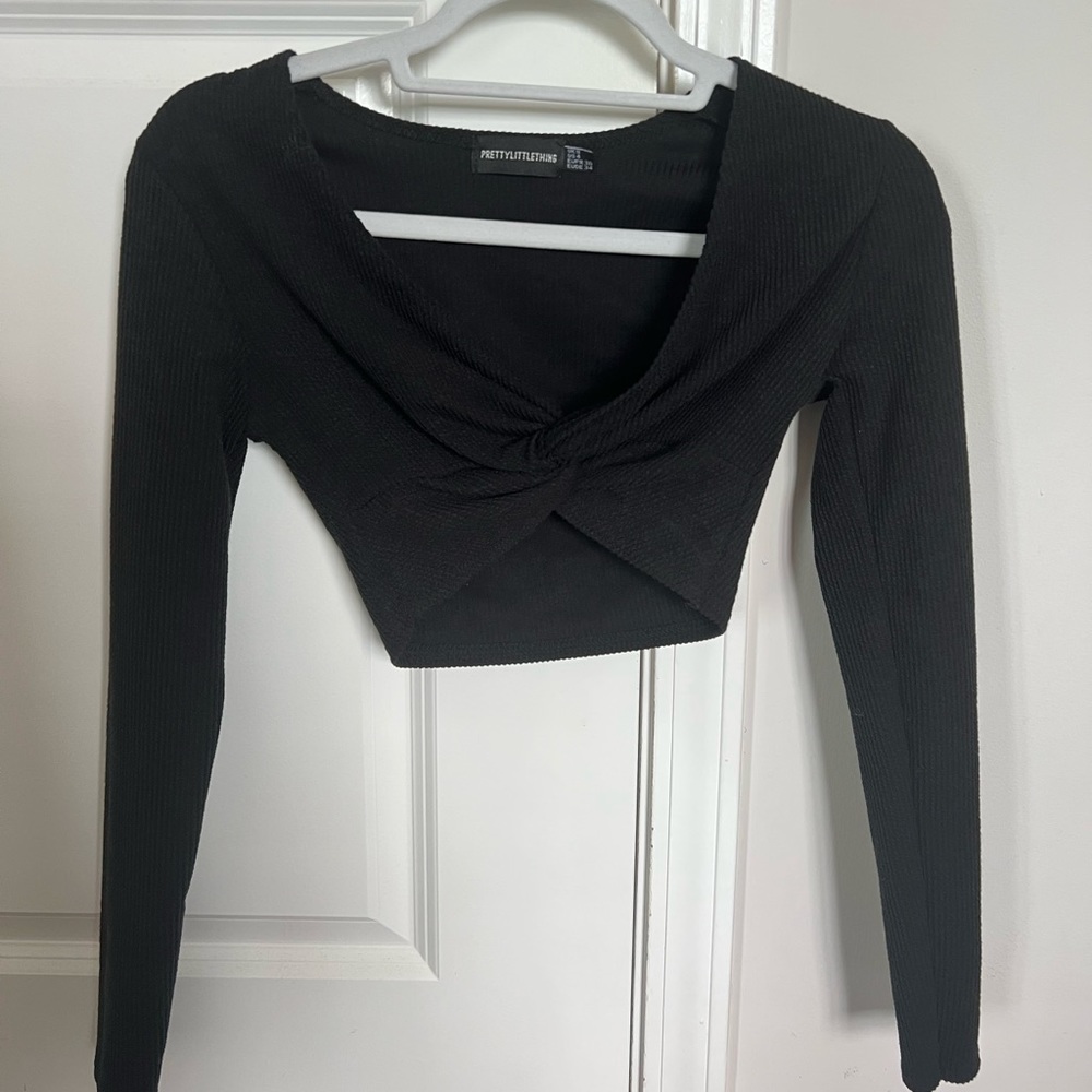 Black twist crop top